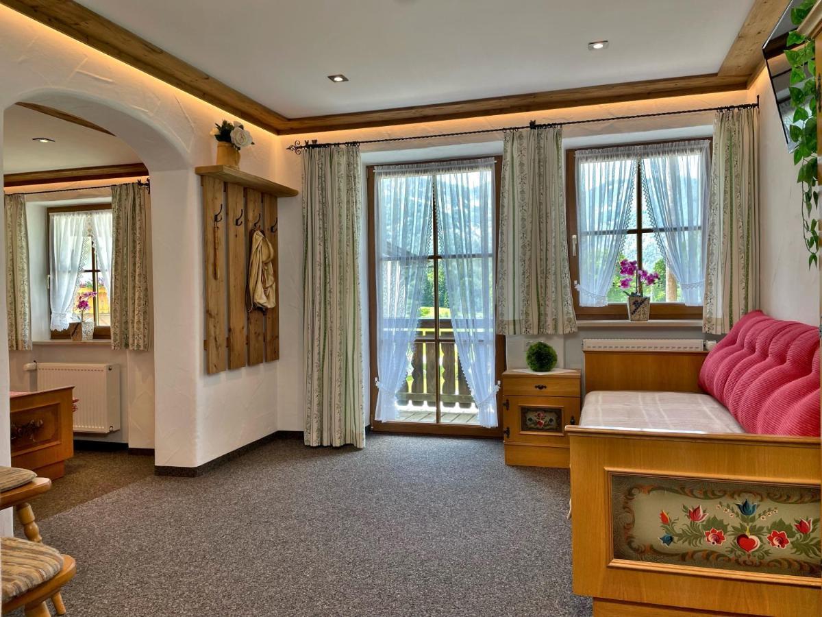 Pension Loiplstueberl Бишофсвизен Экстерьер фото
